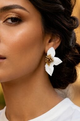 ARETES MEDIA FLOR MIYUKI