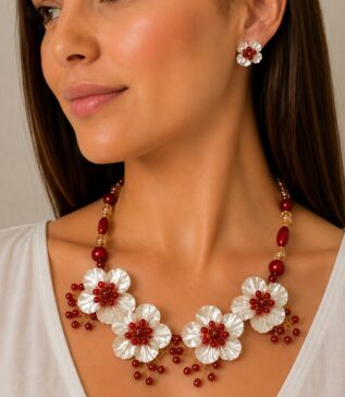COLLAR FLORES ALAMBRISMO