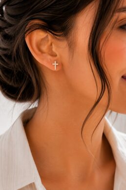 ARETES CRUZ ZIRCÓN ORO LAMINADO