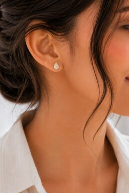 ARETE GOTA ZIRCÓN ORO LAMINADO 18K